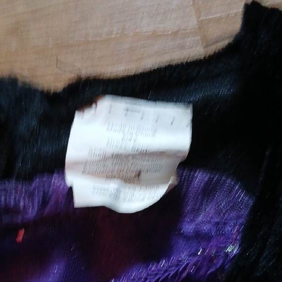 Enchanting Purple and Green Witch Costume for Kids - Picture 2 of 7